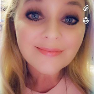 Meet your Posher, Brenda